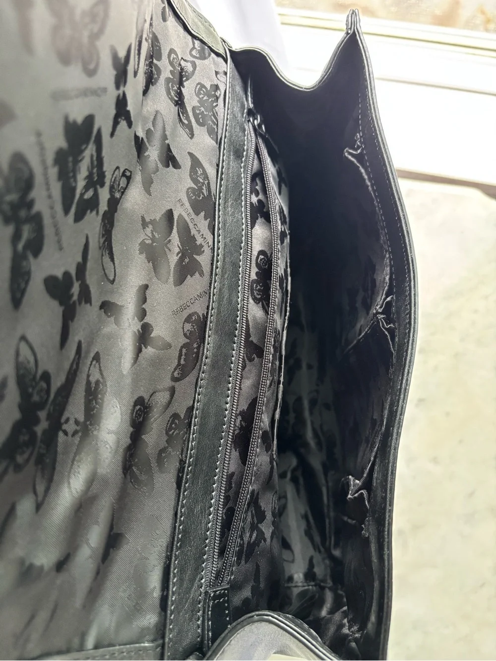 Rebecca Minkoff Black Jumbo Love Quilted Leather Shoulder Bag with Turn-Lock - Picture 9 of 16